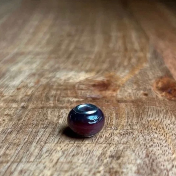 Trollbeads Barrel Clasp Bracelet & Murano Multicolored Glass Beads - Picture 3 of 6